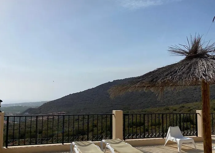 Dream View - 2 Bedroom With Terrace Апартаменти *