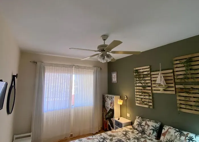 Dream View - 2 Bedroom With Terrace Апартаменти *