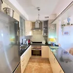 Dream View - 2 Bedroom With Terrace Διαμέρισμα
